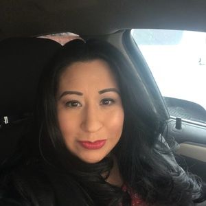 Meet your Posher, Monica